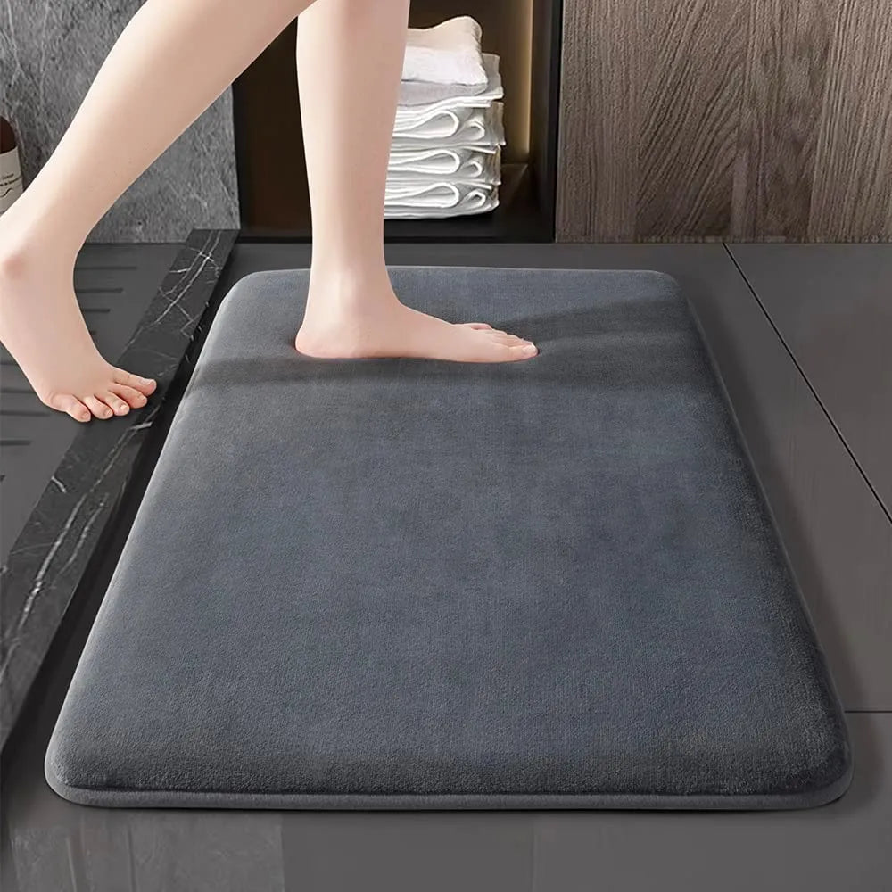 Super absorbent floor mat